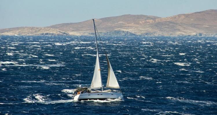 &Tau;&rho;&alpha;&gamma;&omega;&delta;ί&alpha; &sigma;&tau;&omicron;&nu; &iota;&sigma;&tau;&iota;&omicron;&pi;&lambda;&omicron;ϊ&kappa;ό &alpha;&gamma;ώ&nu;&alpha; Aegean 600 -&Nu;&epsilon;&kappa;&rho;ή 40&chi;&rho;&omicron;&nu;&eta; &Gamma;&alpha;&lambda;&lambda;ί&delta;&alpha; &alpha;&theta;&lambda;ή&tau;&rho;&iota;&alpha;, έ&pi;&epsilon;&sigma;&epsilon; &alpha;&pi;ό &tau;&omicron; &sigma;&kappa;ά&phi;&omicron;&sigmaf; &sigma;&tau;&eta; &theta;ά&lambda;&alpha;&sigma;&sigma;&alpha;