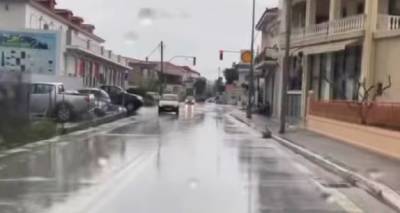 «Δεν τελείωσε η κακοκαιρία, σε αυτές τις περιοχές θα βρέχει τις επόμενες ώρες» | Οι χάρτες Τσατραφύλλια