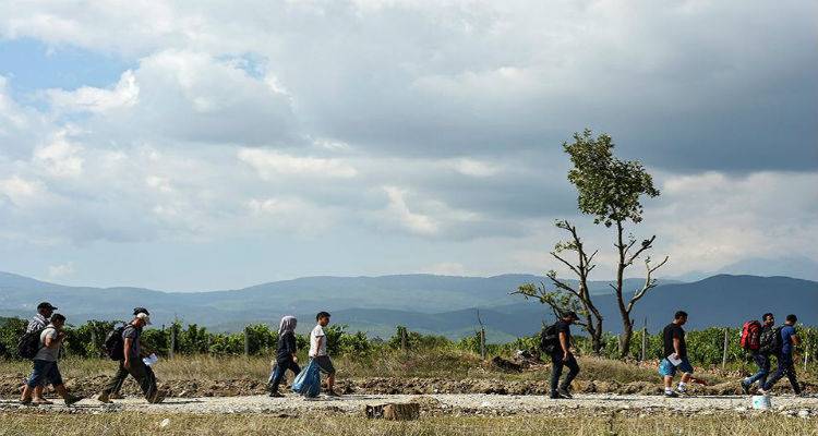 Εγκρίθηκε η μετεγκατάσταση 40.000 προσφύγων