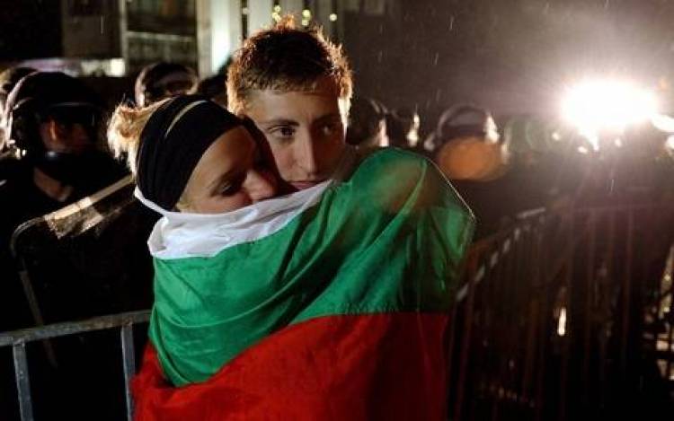 Οριακή νίκη Μπορίσοφ - 5κομματική μάλλον η νέα Βουλή