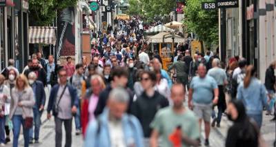 &Mu;&epsilon; &mu;&epsilon;&iota;&omega;&mu;έ&nu;&omicron; &omega;&rho;ά&rho;&iota;&omicron; &tau;&alpha; &epsilon;&mu;&pi;&omicron;&rho;&iota;&kappa;ά &kappa;&alpha;&tau;&alpha;&sigma;&tau;ή&mu;&alpha;&tau;&alpha; &sigma;&tau;&eta; &Theta;&epsilon;&sigma;&sigma;&alpha;&lambda;&omicron;&nu;ί&kappa;&eta; -&Tau;&omicron; &sigma;&upsilon;&zeta;&eta;&tau;&omicron;ύ&nu; &kappa;&alpha;&iota; &sigma;&tau;&eta;&nu; &Alpha;&theta;ή&nu;&alpha;, &pi;&omicron;&iota;&epsilon;&sigmaf; ώ&rho;&epsilon;&sigmaf; &laquo;&kappa;ό&beta;&omicron;&upsilon;&nu;&raquo;