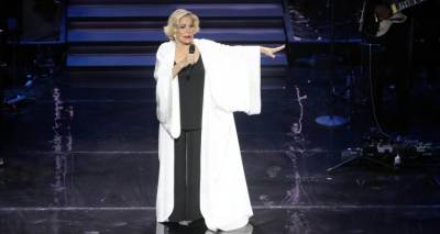 Ώ&rho;&epsilon;&sigmaf; &alpha;&gamma;&omega;&nu;ί&alpha;&sigmaf; &gamma;&iota;&alpha; &tau;&eta; &Mu;&alpha;&rho;&iota;&nu;έ&lambda;&lambda;&alpha;: &Mu;&epsilon; &epsilon;&gamma;&kappa;&epsilon;&phi;&alpha;&lambda;&iota;&kappa;ό &sigma;&tau;&omicron; &Upsilon;&gamma;&epsilon;ί&alpha;, &tau;&omicron; &iota;&alpha;&tau;&rho;&iota;&kappa;ό &alpha;&nu;&alpha;&kappa;&omicron;&iota;&nu;&omega;&theta;έ&nu; -&Sigma;&tau;&eta; &Mu;&Epsilon;&Theta; &mu;&epsilon;&tau;ά &tau;&eta;&nu; &kappa;&alpha;&tau;ά&rho;&rho;&epsilon;&upsilon;&sigma;&eta;