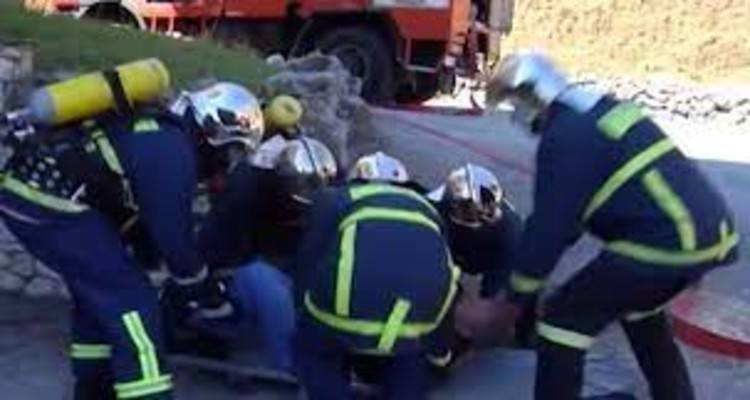 &Lambda;ή&mu;&nu;&omicron;&sigmaf;: &Epsilon;&pi;&iota;&chi;&epsilon;ί&rho;&eta;&sigma;&eta; &alpha;&pi;&epsilon;&gamma;&kappa;&lambda;&omega;&beta;&iota;&sigma;&mu;&omicron;ύ ά&nu;&delta;&rho;&alpha;