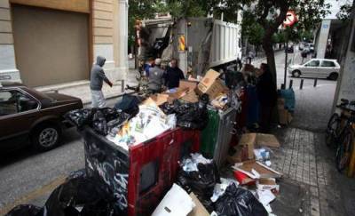 Άρχισε η αποκομιδή σκουπιδιών