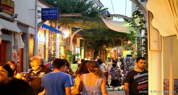 Η αγανάκτηση ιδιοκτήτη καταστήματος στην αγορά της Μύρινας