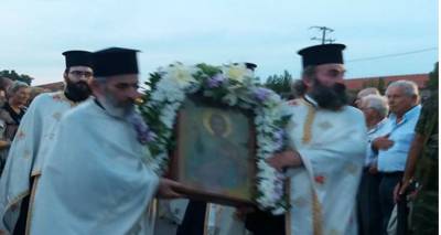 Πλήθος πιστών τίμησαν εχθές τον Πολιούχο της Λήμνου Άγιο Σώζοντα (photos)