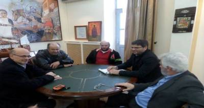 &Sigma;&tau;&omicron; &Delta;ή&mu;&alpha;&rho;&chi;&omicron; &Lambda;ή&mu;&nu;&omicron;&upsilon; &omicron; &Beta;&omicron;&upsilon;&lambda;&epsilon;&upsilon;&tau;ή&sigmaf; &Lambda;έ&sigma;&beta;&omicron;&upsilon; &Sigma;&tau;&alpha;ύ&rho;&omicron; &Tau;ά&sigma;&sigma;&omicron;&sigmaf;