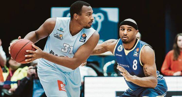 &laquo;&Sigma;&tau;&omicron;&nu; Ή&phi;&alpha;&iota;&sigma;&tau;&omicron; &omicron; &Tau;έ&rho;&nu;&epsilon;&rho;&raquo;