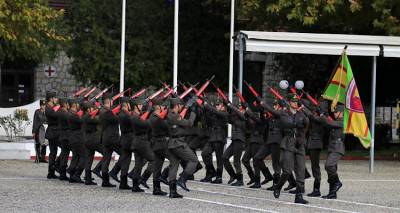 &Alpha;&nu;&tau;&iota;&delta;&rho;ά&sigma;&epsilon;&iota;&sigmaf; &gamma;&iota;&alpha; &tau;&eta;&nu; &kappa;&alpha;&theta;&upsilon;&sigma;&tau;έ&rho;&eta;&sigma;&eta; &alpha;&pi;&omicron;&nu;&omicron;&mu;ή&sigmaf; &Xi;ί&phi;&omicron;&upsilon;&sigmaf; &sigma;&epsilon; &Alpha;&xi;&iota;&omega;&mu;&alpha;&tau;&iota;&kappa;&omicron;ύ&sigmaf; &alpha;&pi;&omicron;&phi;&omicron;ί&tau;&omicron;&upsilon;&sigmaf; &Sigma;&Mu;&Upsilon;