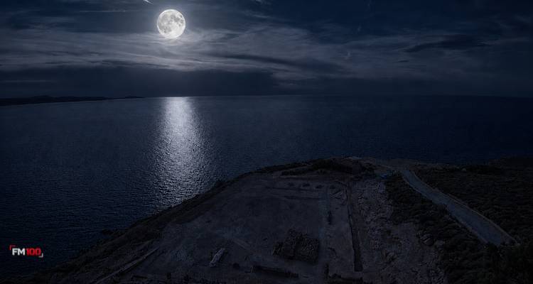&Lambda;ή&mu;&nu;&omicron;&sigmaf;: &Mu;&iota;&alpha; &nu;ύ&chi;&tau;&alpha; &pi;&alpha;&nu;&sigma;&epsilon;&lambda;ή&nu;&omicron;&upsilon; &sigma;&tau;&alpha; &Kappa;&alpha;&beta;&epsilon;ί&rho;&iota;&alpha; &kappa;ά&tau;&omega; &alpha;&pi;ό &tau;&omicron; &omicron;&lambda;ό&gamma;&iota;&omicron;&mu;&omicron; &phi;&epsilon;&gamma;&gamma;ά&rho;&iota;