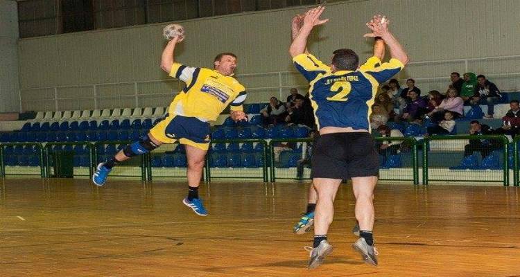 Γιώργος Παρούσης: «Πολύ φοβάμαι ότι θα είμαστε θεατές στο ίδιο έργο»