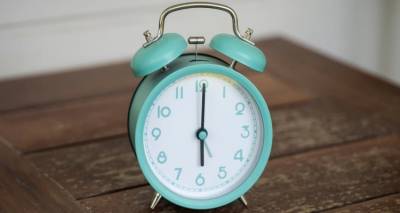 Αλλαγή ώρας 2024: Πότε γυρίζουμε τα ρολόγια μια ώρα πίσω | Η ανακοίνωση του υπουργείου Υποδομών