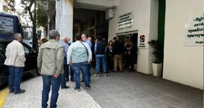 &Kappa;&Iota;&Nu;&Alpha;&Lambda;-&Pi;&Alpha;&Sigma;&Omicron;&Kappa;: &Sigma;&tau;&iota;&sigmaf; &kappa;ά&lambda;&pi;&epsilon;&sigmaf; &sigma;ή&mu;&epsilon;&rho;&alpha; &tau;&alpha; &mu;έ&lambda;&eta; &gamma;&iota;&alpha; &nu;&alpha; &epsilon;&pi;&iota;&lambda;έ&xi;&omicron;&upsilon;&nu; &tau;&omicron; ό&nu;&omicron;&mu;&alpha; &tau;&omicron;&upsilon; &kappa;ό&mu;&mu;&alpha;&tau;&omicron;&sigmaf;