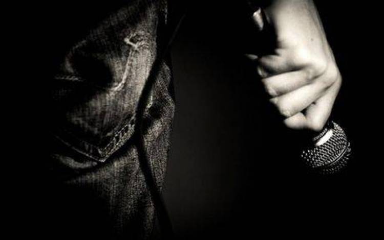 Πόσα δήλωσαν γνωστοί τραγουδιστές στην εφορία. Η &quot;φτωχή&quot; Βίσση και το &quot;καλύτερο παιδί&quot; των δηλώσεων