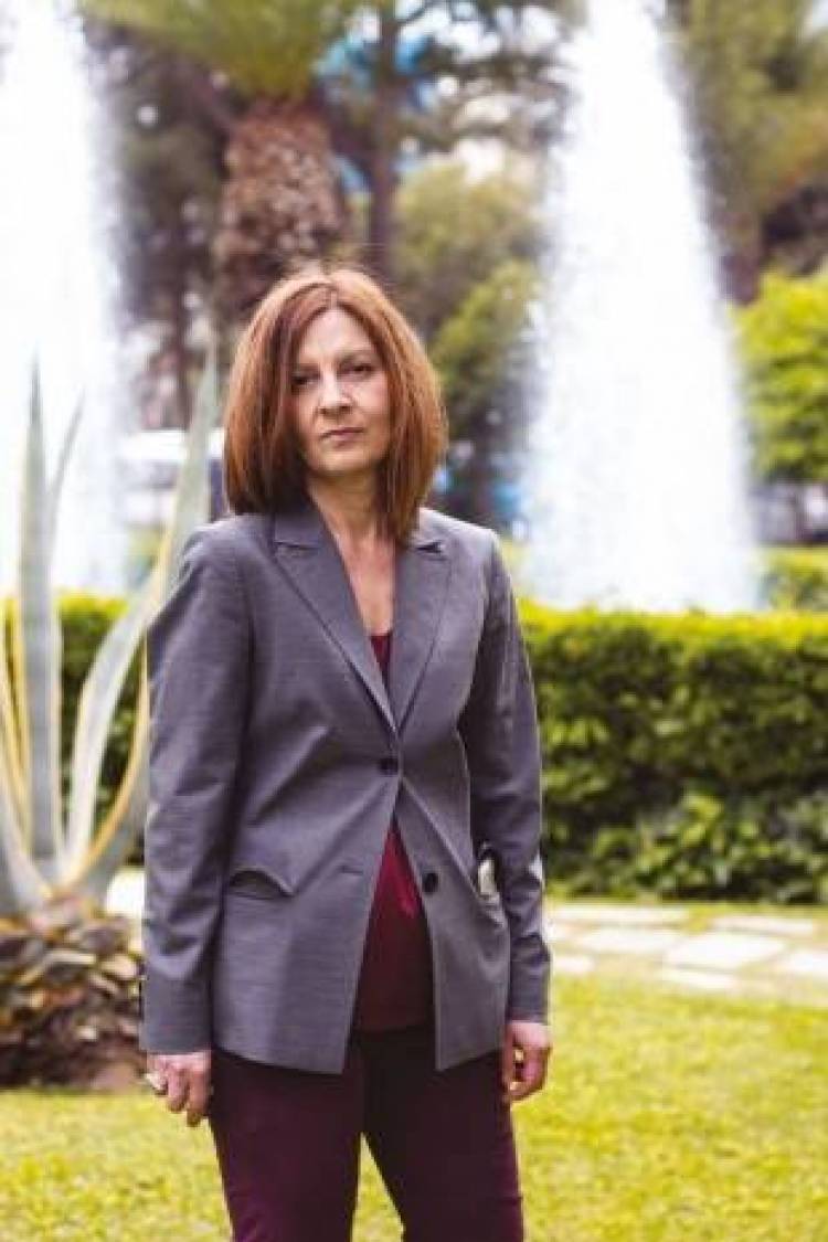 &laquo;&Omicron;&iota; &omicron;&pi;&alpha;&delta;&omicron;ί &tau;&eta;&sigmaf; &Chi;&rho;&upsilon;&sigma;ή&sigmaf; &Alpha;&upsilon;&gamma;ή&sigmaf; &delta;&epsilon;&nu; &epsilon;ί&nu;&alpha;&iota; &tau;&alpha; underdogs &pi;&omicron;&upsilon; &nu;&omicron;&mu;ί&zeta;&epsilon;&tau;&epsilon;&raquo;