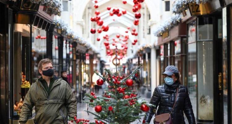 &Kappa;&omicron;&rho;&omicron;&nu;&omicron;ϊό&sigmaf; &ndash; &Beta;&rho;&epsilon;&tau;&alpha;&nu;ί&alpha; : &Mu;έ&chi;&rho;&iota; &kappa;&alpha;&iota; &tau;&rho;&epsilon;ί&sigmaf; &omicron;&iota;&kappa;&omicron;&gamma;έ&nu;&epsilon;&iota;&epsilon;&sigmaf; &theta;&alpha; &mu;&pi;&omicron;&rho;έ&sigma;&omicron;&upsilon;&nu; &nu;&alpha; &gamma;&iota;&omicron;&rho;&tau;ά&sigma;&omicron;&upsilon;&nu; &mu;&alpha;&zeta;ί &tau;&alpha; &Chi;&rho;&iota;&sigma;&tau;&omicron;ύ&gamma;&epsilon;&nu;&nu;&alpha;