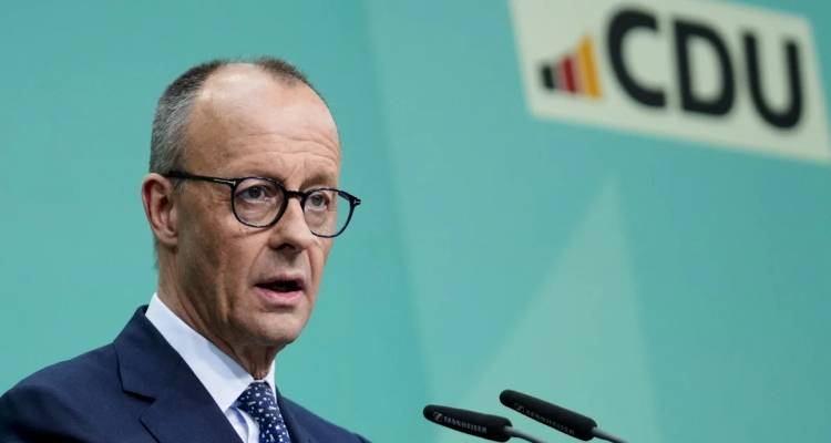 Πυρετός διαβουλεύσεων στη Γερμανία: Συνασπισμό με το SPD επιθυμεί ο Φρίντριχ Μερτς -Απόψε οι πρώτες συνομιλίες