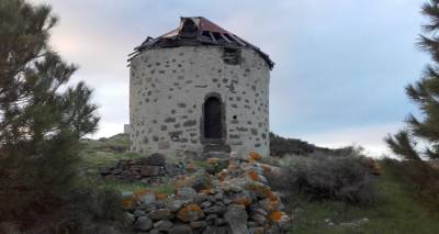 «Από ολοκληρωτική κατάρρευση κινδυνεύουν οι μύλοι στο Ρωμανού» (photos)