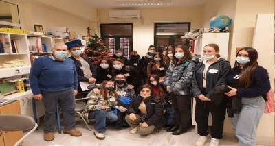 "&Epsilon;&upsilon;&rho;&omega;&pi;&alpha;ϊ&kappa;ό&sigmaf; &alpha;έ&rho;&alpha;&sigmaf;" &kappa;&alpha;&iota; &pi;ά&lambda;&iota; &sigma;&tau;&omicron; &Gamma;&epsilon;&nu;&iota;&kappa;ό &Lambda;ύ&kappa;&epsilon;&iota;&omicron; &Mu;&omicron;ύ&delta;&rho;&omicron;&upsilon;