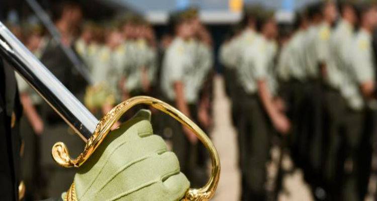&Mu;&epsilon;&iota;ώ&sigma;&epsilon;&iota;&sigmaf;-&sigma;&omicron;&kappa; &gamma;&iota;&alpha; &chi;&iota;&lambda;&iota;ά&delta;&epsilon;&sigmaf; &epsilon;&nu;&sigma;&tau;ό&lambda;&omicron;&upsilon;&sigmaf; | &Theta;&alpha; &chi;ά&sigma;&omicron;&upsilon;&nu; έ&omega;&sigmaf; &kappa;&alpha;&iota; 450 &epsilon;&upsilon;&rho;ώ &tau;&omicron;&nu; &mu;ή&nu;&alpha;