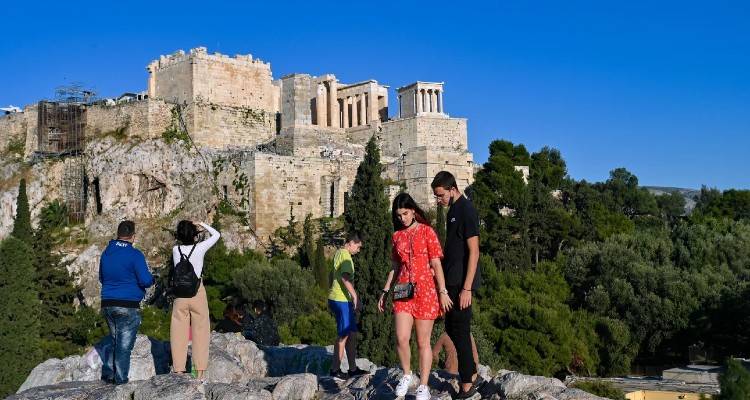 4&omicron; &kappa;ύ&mu;&alpha; &pi;&alpha;&nu;&delta;&eta;&mu;ί&alpha;&sigmaf; &mu;&epsilon; &epsilon;&phi;&iota;&alpha;&lambda;&tau;&iota;&kappa;ά &sigma;&epsilon;&nu;ά&rho;&iota;&alpha; &gamma;&iota;&alpha; &kappa;&rho;&omicron;ύ&sigma;&mu;&alpha;&tau;&alpha; | &Omicron;&iota; &epsilon;&kappa;&tau;&iota;&mu;ή&sigma;&epsilon;&iota;&sigmaf; &tau;&omega;&nu; &epsilon;&iota;&delta;&iota;&kappa;ώ&nu;, &tau;&alpha; &mu;έ&tau;&rho;&alpha; &tau;&eta;&sigmaf; &kappa;&upsilon;&beta;έ&rho;&nu;&eta;&sigma;&eta;&sigmaf;
