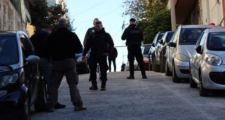 &Gamma;&kappa;ύ&zeta;&eta;: &Sigma;&eta;&mu;&epsilon;ί&omega;&mu;&alpha; &sigma;&epsilon; &sigma;&upsilon;&gamma;&gamma;&epsilon;&nu;&iota;&kappa;ό &tau;&omicron;&upsilon; &pi;&rho;ό&sigma;&omega;&pi;&omicron; ά&phi;&eta;&sigma;&epsilon; &omicron; 74&chi;&rho;&omicron;&nu;&omicron;&sigmaf; &pi;&rho;&iota;&nu; &mu;&alpha;&chi;&alpha;&iota;&rho;ώ&sigma;&epsilon;&iota; &tau;&eta; &sigma;ύ&zeta;&upsilon;&gamma;ό &tau;&omicron;&upsilon; &kappa;&alpha;&iota; &alpha;&upsilon;&tau;&omicron;&kappa;&tau;&omicron;&nu;ή&sigma;&epsilon;&iota;