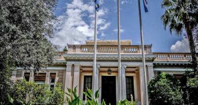 &Kappa;&upsilon;&beta;&epsilon;&rho;&nu;&eta;&tau;&iota;&kappa;ά &sigma;&tau;&epsilon;&lambda;έ&chi;&eta;: &Eta; &alpha;&pi;ό&phi;&alpha;&sigma;&eta; &Tau;&rho;&iota;&alpha;&nu;&tau;ό&pi;&omicron;&upsilon;&lambda;&omicron;&upsilon; &delta;&epsilon;ί&chi;&nu;&epsilon;&iota; &gamma;&epsilon;&nu;&nu;&alpha;&iota;ό&tau;&eta;&tau;&alpha;, &sigma;&upsilon;&nu;ά&delta;&epsilon;&iota; &mu;&epsilon; &tau;&omicron; &alpha;ί&tau;&eta;&mu;&alpha; &gamma;&iota;&alpha; &alpha;&pi;ό&delta;&omicron;&sigma;&eta; &Delta;&iota;&kappa;&alpha;&iota;&omicron;&sigma;ύ&nu;&eta;&sigmaf;