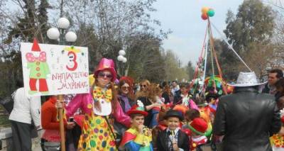 &Pi;ά&nu;&omega; &alpha;&pi;ό 800 &sigma;&upsilon;&mu;&mu;&epsilon;&tau;&omicron;&chi;έ&sigmaf; &sigma;&tau;&eta;&nu; 3&eta; &Kappa;&alpha;&rho;&nu;&alpha;&beta;&alpha;&lambda;&iota;&kappa;ή &Pi;&alpha;&rho;έ&lambda;&alpha;&sigma;&eta; &Mu;ύ&rho;&iota;&nu;&alpha;&sigmaf; | &Eta; &sigma;&epsilon;&iota;&rho;ά &epsilon;&mu;&phi;ά&nu;&iota;&sigma;&eta;&sigmaf;