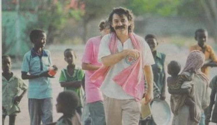 Κρις Γιάννου - Ο Έλληνας γιατρός που σώζει ζωές σε εμπόλεμες ζώνες