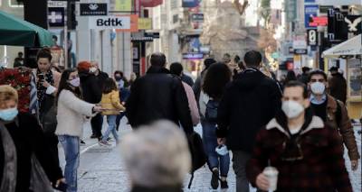 &Kappa;&omicron;&rho;&omega;&nu;&omicron;ϊό&sigmaf;: &Sigma;&tau;&alpha; 37.676 &tau;&alpha; &nu;έ&alpha; &kappa;&rho;&omicron;ύ&sigma;&mu;&alpha;&tau;&alpha;, 65 &theta;ά&nu;&alpha;&tau;&omicron;&iota; &kappa;&alpha;&iota; 634 &delta;&iota;&alpha;&sigma;&omega;&lambda;&eta;&nu;&omega;&mu;έ&nu;&omicron;&iota;