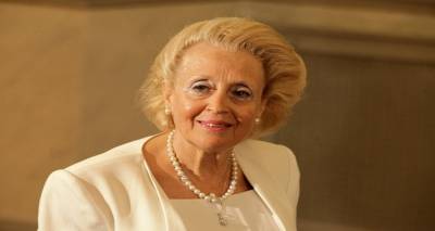 &Nu;&omicron;&mu;&iota;&kappa;ά έ&omega;&lambda;&eta; &kappa;&alpha;&iota; &theta;&epsilon;&sigma;&mu;&iota;&kappa;ά &epsilon;&pi;&iota;&kappa;ί&nu;&delta;&upsilon;&nu;&eta;