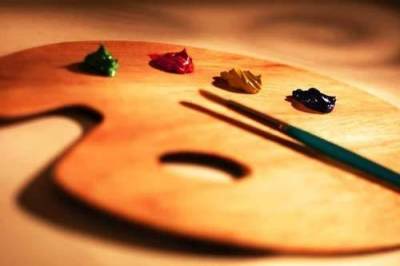 «Μορφές», η εικαστική έκθεση του Λυκείου Ελληνίδων Λήμνου ανοίγει τις πόρτες της