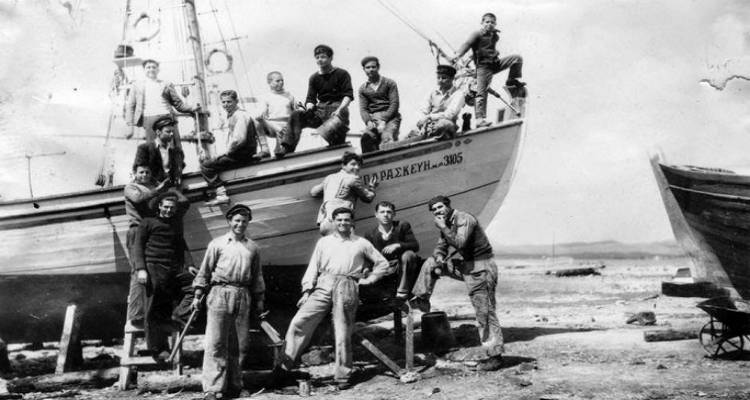 &Omicron;&iota; &sigma;&phi;&omicron;&upsilon;&gamma;&gamma;&alpha;&rho;ά&delta;&epsilon;&sigmaf; &tau;&eta;&sigmaf; &Kappa;&omicron;ύ&tau;&alpha;&lambda;&eta;&sigmaf; &pi;&omicron;&upsilon; ά&lambda;&lambda;&alpha;&xi;&alpha;&nu; &tau;&eta; &Lambda;ή&mu;&nu;o