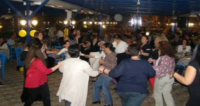 Πρωτοχρονιάτικη χοροεσπερίδα από τον Άρη Μούδρου