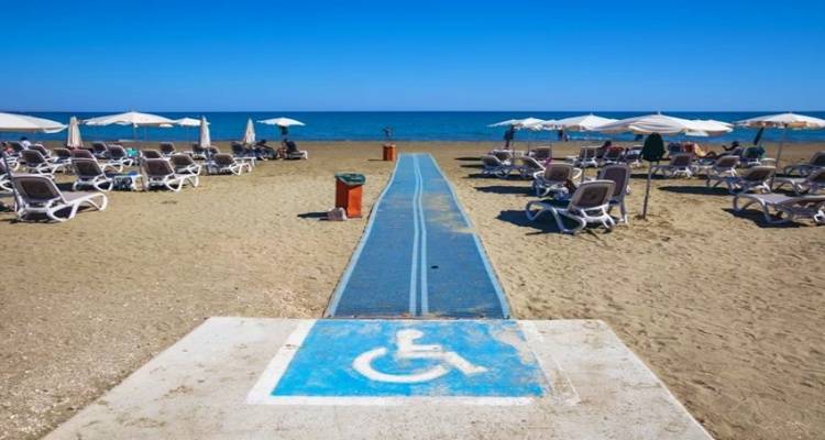 Δήμος Λήμνου: Προσπάθεια για περισσότερες προσβάσιμες παραλίες σε ΑμεΑ