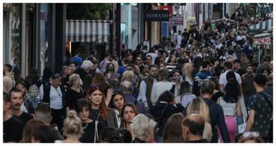 &Phi;&omicron;&rho;&omicron;&lambda;&omicron;&gamma;&iota;&kappa;ό &eta;&mu;&epsilon;&rho;&omicron;&lambda;ό&gamma;&iota;&omicron;: &Omicron;&iota; 9 &epsilon;&kappa;&kappa;&rho;&epsilon;&mu;ό&tau;&eta;&tau;&epsilon;&sigmaf; &pi;&omicron;&upsilon; &pi;&rho;έ&pi;&epsilon;&iota; &nu;&alpha; &laquo;&kappa;&lambda;&epsilon;ί&sigma;&omicron;&upsilon;&nu;&raquo; &omicron;&iota; &phi;&omicron;&rho;&omicron;&lambda;&omicron;&gamma;&omicron;ύ&mu;&epsilon;&nu;&omicron;&iota; &mu;έ&chi;&rho;&iota; &tau;&alpha; &tau;έ&lambda;&eta; &tau;&omicron;&upsilon; &mu;ή&nu;&alpha;