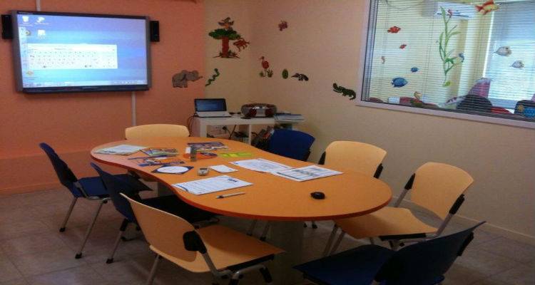 Το Σωματείο ιδιοκτητών φροντιστηρίων Λήμνου παρουσιάζει τα μέλη του