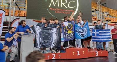 Έ&rho;&chi;&epsilon;&tau;&alpha;&iota; &eta; 4&eta; &Omicron;&lambda;&upsilon;&mu;&pi;&iota;ά&delta;&alpha; &Rho;&omicron;&mu;&pi;&omicron;&tau;&iota;&kappa;ή&sigmaf; &kappa;&alpha;&iota; &eta; &Alpha;&kappa;&alpha;&delta;&eta;&mu;ί&alpha; &Rho;&omicron;&mu;&pi;&omicron;&tau;&iota;&kappa;ή&sigmaf; &Lambda;ή&mu;&nu;&omicron;&upsilon; &theta;&alpha; &epsilon;ί&nu;&alpha;&iota; &epsilon;&kappa;&epsilon;ί!