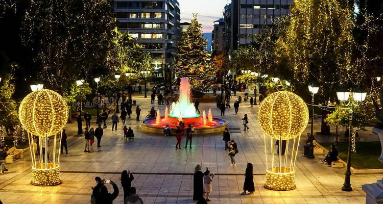 Κορωνοϊός: Με τον κωδικό μετακίνησης «6» στα τραπέζια Χριστουγέννων και Πρωτοχρονιάς