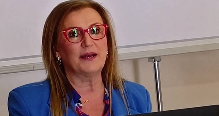 &Omicron; &Iota;&alpha;&tau;&rho;&iota;&kappa;ό&sigmaf; &Sigma;ύ&lambda;&lambda;&omicron;&gamma;&omicron;&sigmaf; &Lambda;ή&mu;&nu;&omicron;&upsilon; &kappa;&alpha;&tau;&alpha;&delta;&iota;&kappa;ά&zeta;&epsilon;&iota; &tau;&eta;&nu; &epsilon;&pi;ί&theta;&epsilon;&sigma;&eta; &sigma;&epsilon; &gamma;&iota;&alpha;&tau;&rho;ό &tau;&omicron;&upsilon; &Nu;&omicron;&sigma;&omicron;&kappa;&omicron;&mu;&epsilon;ί&omicron;&upsilon;