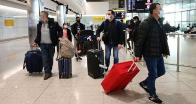 &Beta;&rho;&epsilon;&tau;&alpha;&nu;ί&alpha; &ndash; &Kappa;&omicron;&rho;&omicron;&nu;&omicron;ϊό&sigmaf; : &Pi;&iota;έ&sigma;&epsilon;&iota;&sigmaf; &gamma;&iota;&alpha; &sigma;&alpha;&rho;&omega;&tau;&iota;&kappa;&omicron;ύ&sigmaf; &epsilon;&lambda;έ&gamma;&chi;&omicron;&upsilon;&sigmaf; Covid &sigma;&tau;&alpha; &sigma;ύ&nu;&omicron;&rho;&alpha; &delta;έ&chi;&epsilon;&tau;&alpha;&iota; &omicron; &Mu;&pi;ό&rho;&iota;&sigmaf; &Tau;&zeta;ό&nu;&sigma;&omicron;&nu;