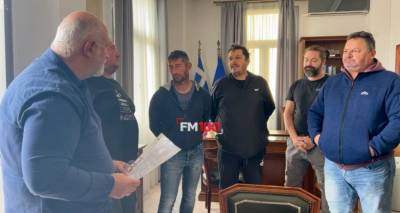 &Sigma;&tau;&omicron; &pi;&lambda;&epsilon;&upsilon;&rho;ό &tau;&omega;&nu; &epsilon;&pi;&alpha;&gamma;&gamma;&epsilon;&lambda;&mu;&alpha;&tau;&iota;ώ&nu; &alpha;&lambda;&iota;έ&omega;&nu; &omicron; &Delta;ή&mu;&omicron;&sigmaf; &Lambda;ή&mu;&nu;&omicron;&upsilon; | &Delta;&iota;&alpha;&beta;ί&beta;&alpha;&sigma;&eta; &tau;&omega;&nu; &alpha;&iota;&tau;&eta;&mu;ά&tau;&omega;&nu; &tau;&omicron;&upsilon;&sigmaf; &sigma;&tau;&alpha; &alpha;&rho;&mu;ό&delta;&iota;&alpha; &Upsilon;&pi;&omicron;&upsilon;&rho;&gamma;&epsilon;ί&alpha;
