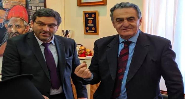 &Chi;. &Alpha;&theta;&alpha;&nu;&alpha;&sigma;ί&omicron;&upsilon;: "&Epsilon;ύ&chi;&omicron;&mu;&alpha;&iota; &sigma;&epsilon; ό&lambda;&omicron;&upsilon;&sigmaf; &tau;&omicron;&upsilon;&sigmaf; &Lambda;&eta;&mu;&nu;&iota;&omicron;ύ&sigmaf; &kappa;&alpha;&iota; &Alpha;&gamma;&iota;&omicron;&sigma;&tau;&rho;&alpha;&tau;ή&tau;&epsilon;&sigmaf; &chi;&rho;ό&nu;&iota;&alpha; &pi;&omicron;&lambda;&lambda;ά &mu;&epsilon; &upsilon;&gamma;&epsilon;ί&alpha;..."