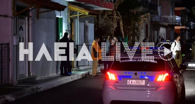 &Theta;&rho;ί&lambda;&epsilon;&rho; &sigma;&tau;&eta;&nu; &Alpha;&nu;&delta;&rho;&alpha;&beta;ί&delta;&alpha;: &Nu;&epsilon;&kappa;&rho;&omicron;ί &mu;ά&nu;&alpha;, &pi;&alpha;&tau;έ&rho;&alpha;&sigmaf; &kappa;&alpha;&iota; &delta;ύ&omicron; &mu;&iota;&kappa;&rho;ά &pi;&alpha;&iota;&delta;&iota;ά | &Alpha;&nu;&alpha;&zeta;&eta;&tau;&epsilon;ί&tau;&alpha;&iota; &omicron; &psi;&upsilon;&chi;&rho;ό&sigmaf; &epsilon;&kappa;&tau;&epsilon;&lambda;&epsilon;&sigma;&tau;ή&sigmaf;